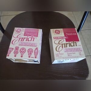Vintage‎ Enrich Pink Light Bulb 1pc